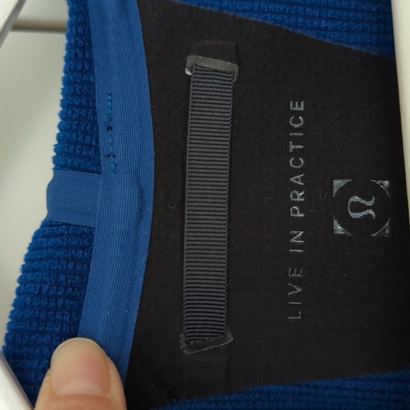 Lululemon Fleece back Soft shell for running - Picture 8 of 16